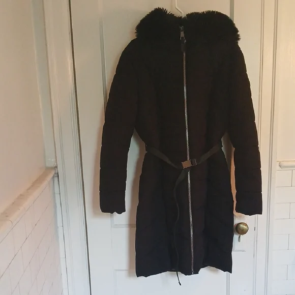 DKNYC Black Puffer Jacket Sleek Insulated Design - Picture 1 of 16